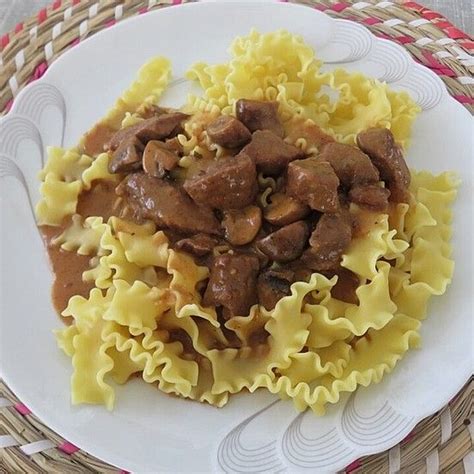 Kalbsrahmgulasch Bayrische Art Von Mickyjenny Chefkoch Rezept