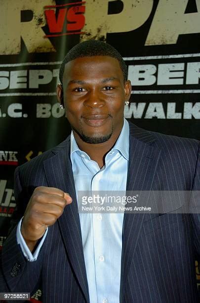 Jermain Taylor Boxer Photos And Premium High Res Pictures Getty Images