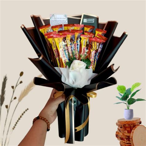 Jual Buket Bunga Boneka Wisuda Money Bucket Jajan Coklat Wisuda Murah