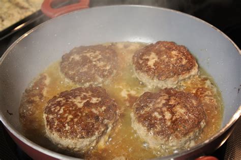 Deep South Dish Big Fat Juicy Skillet Burgers