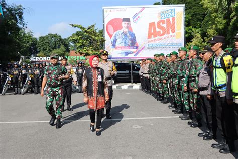 Dalam Rangka Pengamanan Tps Ratusan Personil Gabungan Tni Polri