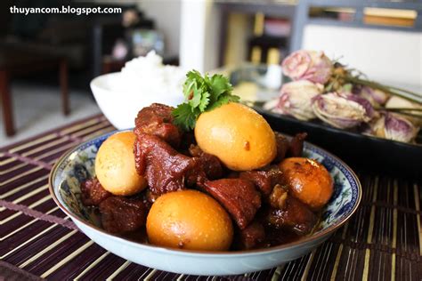 blog  salt thit heo kho trung pork  eggs braised  caramel sauce