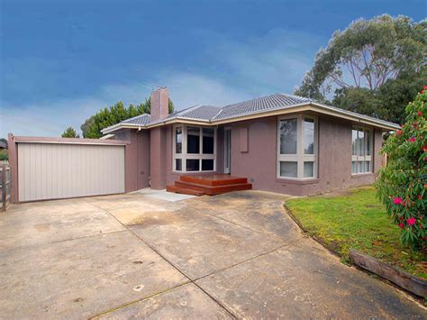 28 Anthony Street Langwarrin Vic 3910 Property Details