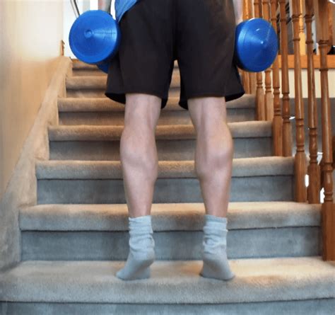 30 Day Challenge 100 Calf Raises A Day For Bigger Calves Caloriebee