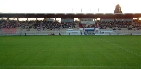 Stade De La Vallée Du Cher Tours Football Club