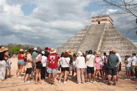 Equinoccio de Primavera en Chichén Itzá Sigue en vivo el descenso de