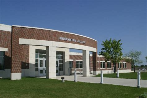 Hutchinson Campus | Ridgewater College