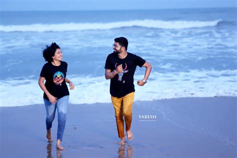 Beach Outdoor Pre Wedding Photoshoot Coimbatore Tamil Nadu