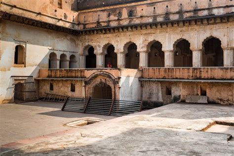 View of Jahangir Mahal or Raja Palace Inside Orchha Fort Complex Stock Image - Image of asia ...