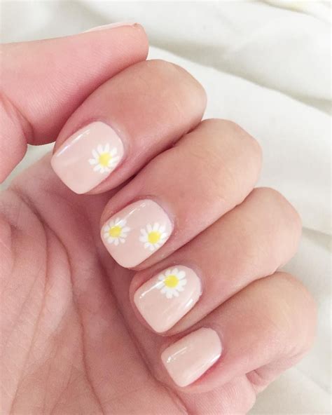 Instagram Lately Daisy Nails Cute Acrylic Nails Fashion Nails