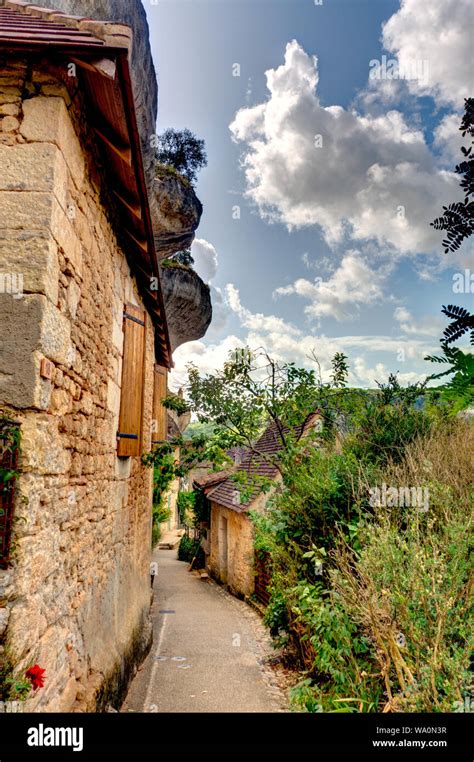 Les Eyzies Dordogne France Stock Photo Alamy