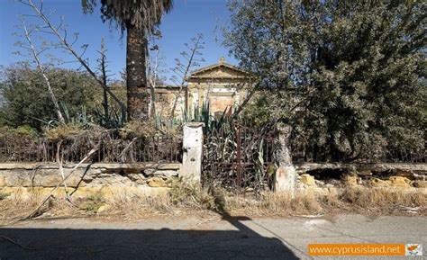 Green Line - Nicosia | Cyprus Island