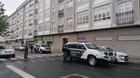 La Guardia Civil Registra En Narón La Casa Del Detenido Por El Crimen