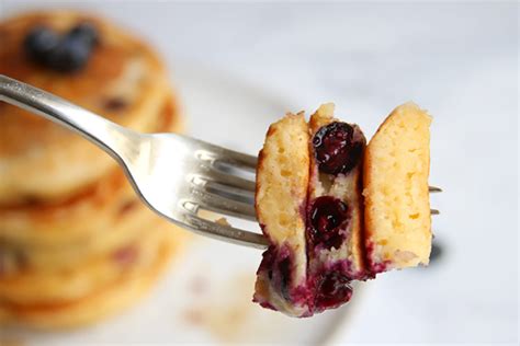 Thick And Fluffy Blueberry Pancakes Little Vienna