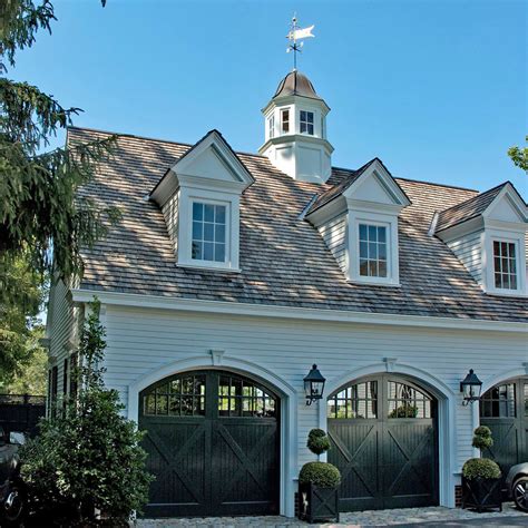 Timeless Classic New England Colonial Style Carriage House