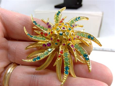 Vintage Signed Graziano Sun Starburst Brooch Gem