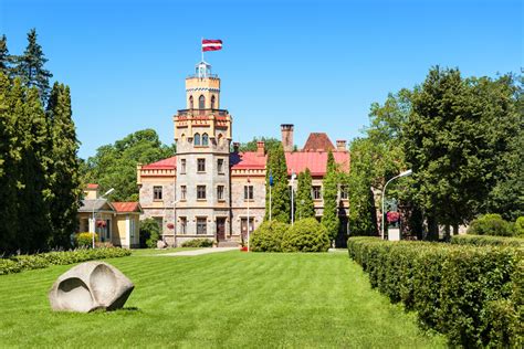 16 Beautiful Castles in Latvia for You to Visit! - 2025