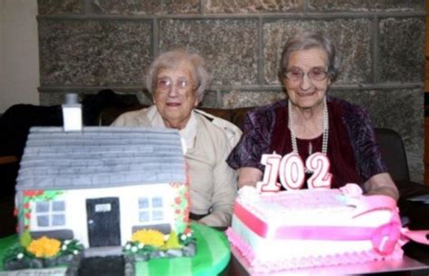 Worlds Oldest Living Twins Celebrate 102nd Birthdays Metro News