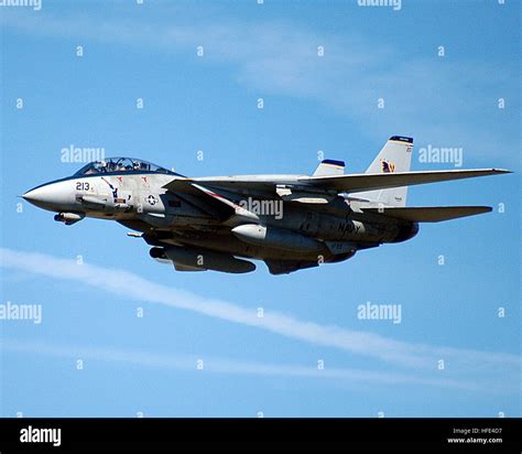 F 14 tomcat wings hi-res stock photography and images - Alamy