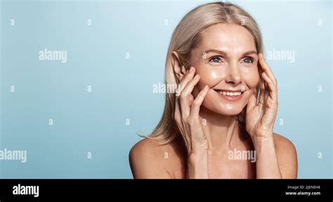 Smiling Middle Aged Woman Years Model Applies Anti Aging Skin