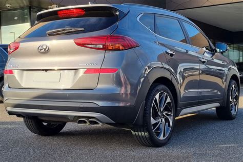 Hyundai Tucson Iii Tl Dolna Listwa Przednich Prawych Drzwi