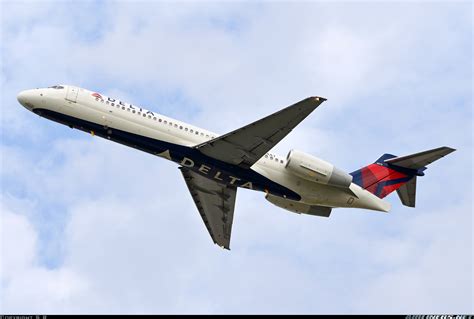 Boeing 717 231 Delta Air Lines Aviation Photo 6904739