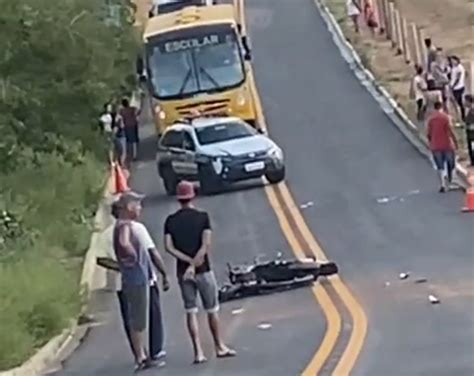 Motociclista Morre Decaptado Em Acidente Entre Duas Motos Notícias De