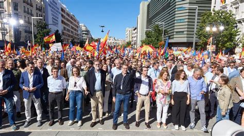 PP mobilisiert Tausende gegen mögliche Amnestie für Separatisten in