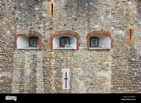 Strong Fortifications Hi Res Stock Photography And Images Alamy