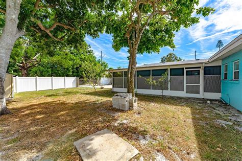 1219 32nd St W Bradenton Fl 34205 Mls A4589110 Redfin