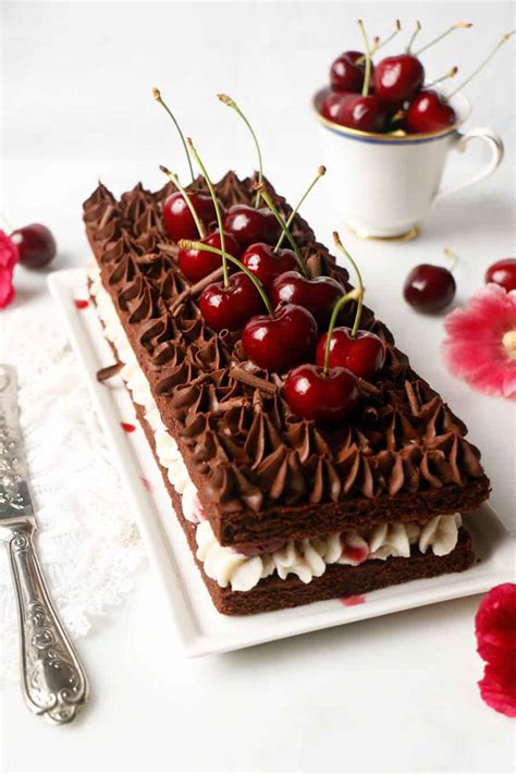 Black Forest Gateau (vegan & gluten-free) - Nirvana Cakery