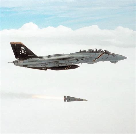 F 14 Tomcat Fires An Aim 54 Phoenix Air To Air Missile 12411207 Artofit