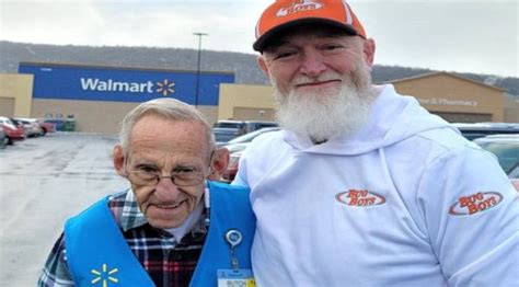 82 Year Old Walmart Cashier Retires After TikToker Raises Over 100 000