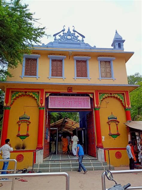 Sankat Mochan Mandir: Seek Blessings At The Famous Hanuman Temple In ...