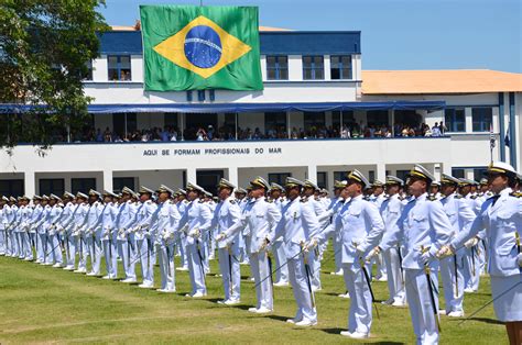 Marinha Do Brasil Divulga Editais Para Concursos Para Quadro T Cnico E