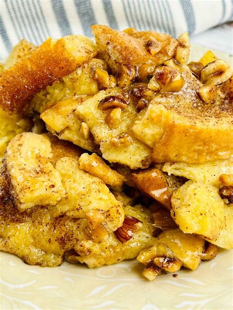 Easy Slow Cooker French Toast Casserole Recipe