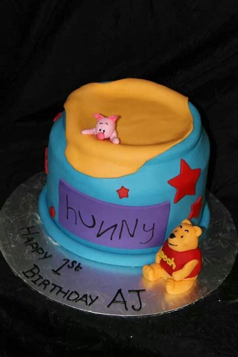 Winnie the pooh honey pot cake | Pot cakes, Cake, Winnie the pooh honey