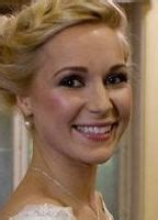 Голая Аманда Пилке в Naked Harbour