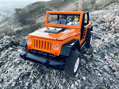 Lego Moc Jeep Wrangler By Gyenesvi Rebrickable Build With Lego