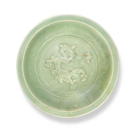 A Large Longquan Celadon Glazed Dragon Dish Yuan Dynasty