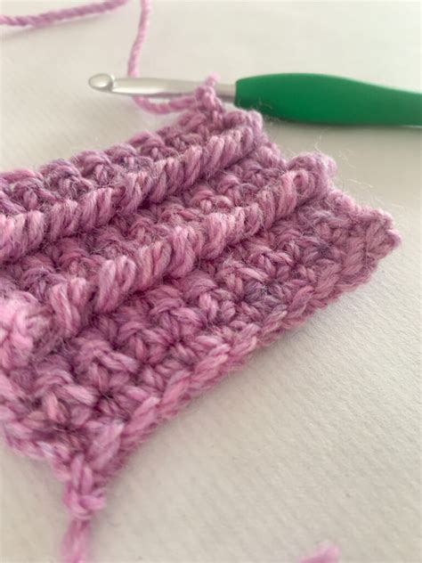 Crochet Knurl Stitch Tutorial (a raised horizontal crochet cable) - Dora Does