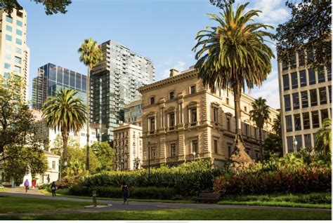 Melbourne City Discovery Tour - NZ and Beyond Holidays