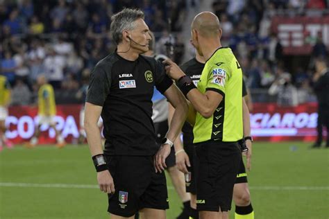 Roma Napoli L Arbitro Sar Colombo Ecco Chi Al Var