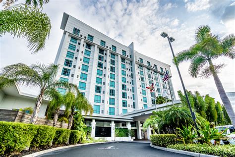 Tampa Westshore Hotels | About Us | Hotel Alba