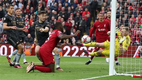 Liverpool Y Arsenal Empatan En Juego De Alto Voltaje