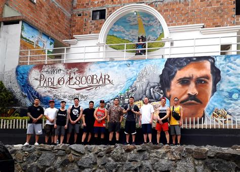 Tour De Pablo Escobar Transporter Medellin