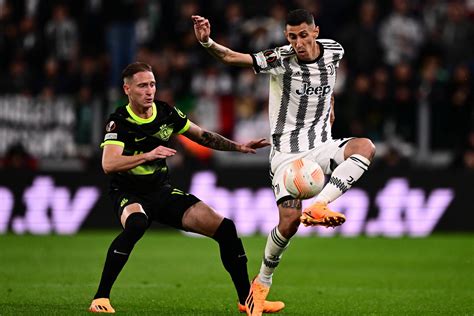 Juventus Sporting Lisbona Il Primo Tempo Match Vibrante Allo