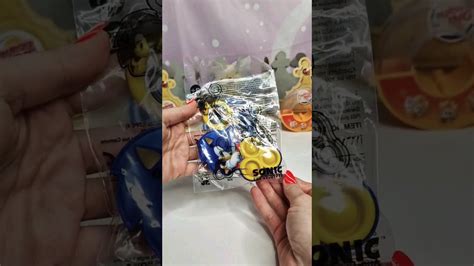 Shorts Unboxing Toy Sonic The Hedgehog Burger King Youtube