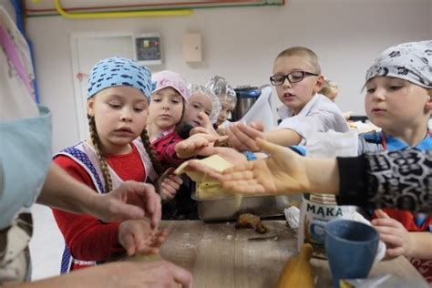 Nowe pracownie w Szkole Podstawowej nr 8 w Toruniu zdjęcia Gazeta