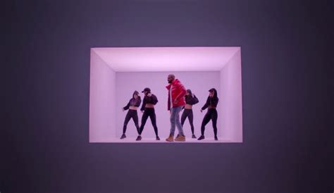 Behind The Scenes Of Drakes Hotline Bling